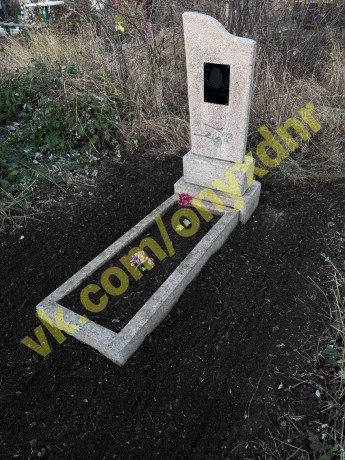 uborka-mogil-na-kladbishhe-xarcyzsk-ilovaisk-big-0