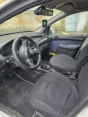 prodam-peugeot-206-big-4
