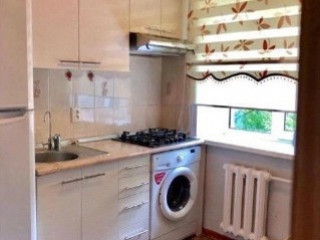 Сдаем 1 ком кв в Киевском р-не на Текстиле.