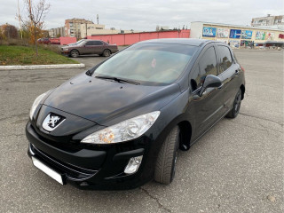 Продам Peugeot 308