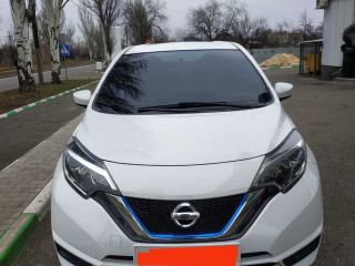 Продам Nissan Versa note