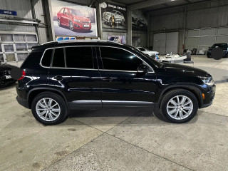 Продам авто Volkswagen Tiguan