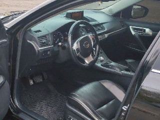 Продам Lexus CT200H 2011г.гибрид