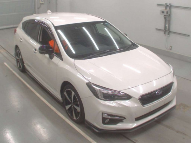 xetcbek-subaru-impreza-sports-kuzov-gt7-modifikaciya-20i-s-eyesite-gv-2018-4wd-big-4