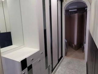 Продаю 3 - х комнатную кварту, ул. Политбойцов