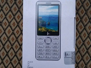 novyi-knopocnyi-telefon-fly-big-2