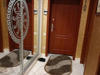 Продаю 3 - х комнатную квартиру, ЖК Центральный