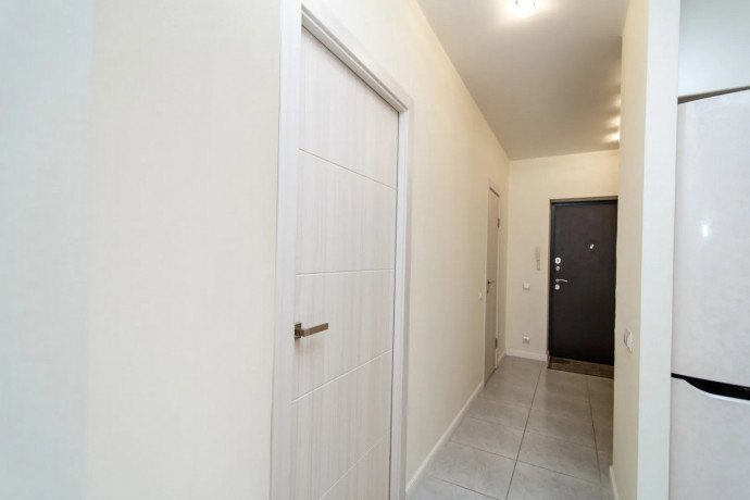 sdaetsya-kvartira-ploshhadyu-42m2-naxoditsya-po-adresu-ilica-19a-big-4