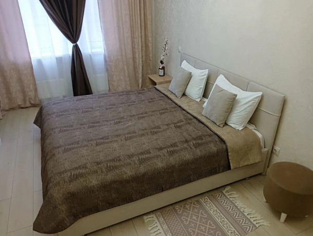 sdaetsya-kvartira-ploshhadyu-42m2-naxoditsya-po-adresu-ilica-19a-big-2