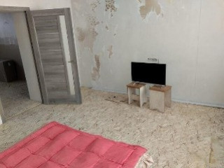 Продаю 2 - х комнатную квартиру на земле. ул. Тульская, Макеевка
