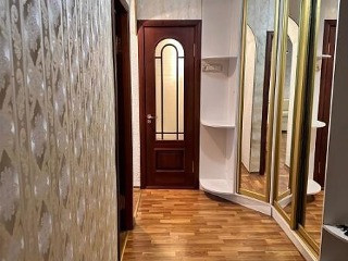 Продаю 2 - х комнатную квартиру, ул. 50 Летия СССР