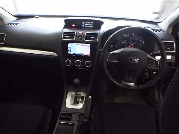 xetcbek-subaru-impreza-sports-kuzov-gp7-modifikaciya-20i-eyesite-gv-2016-4wd-big-3