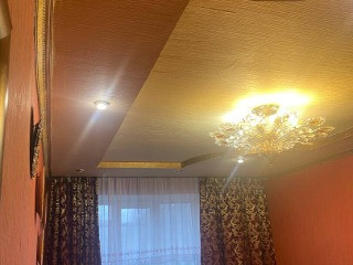 Продаю 2 - х комнатную квартиру, остановка "Гараж", Макеевка