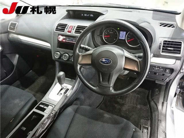 xetcbek-subaru-impreza-sports-kuzov-gp3-modifikaciya-16i-gv-2016-4wd-big-2