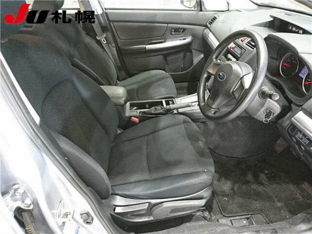 xetcbek-subaru-impreza-sports-kuzov-gp3-modifikaciya-16i-gv-2016-4wd-big-4