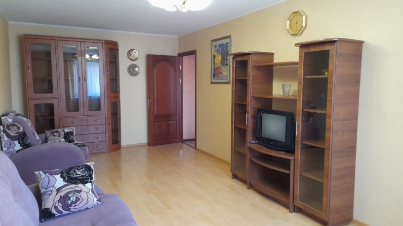 sdaetsya-2-x-kom-kv-v-kuibysevskom-r-ne-na-topaze-big-1