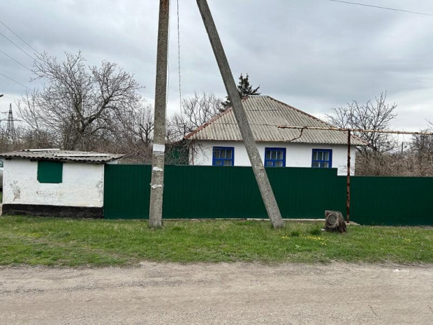 prodayu-3-x-komnatnyi-dom-ul-ailantovaya-big-3