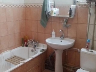 Продается 4 - х комнатная квартира, квартал Шахтерский, Макеевка