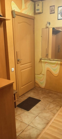 prodam-3x-komnatnuyu-kvartiru-s-ao-kvartal-komarova-4000-000-lugansk-big-2