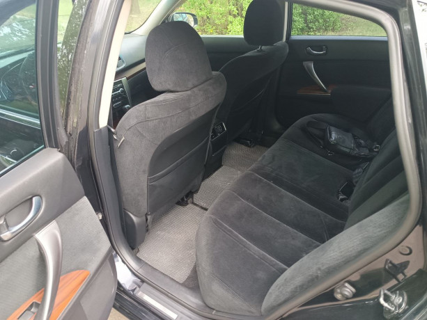 nissan-teana-big-6