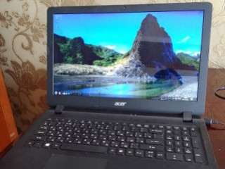 Продам 15" Ноутбук Acer. Pentium N4200 1,1 Ггц 4 ядра 4 потока