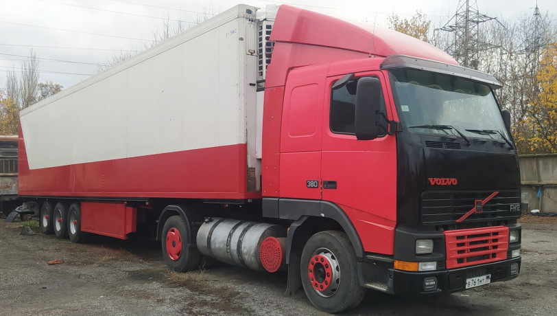 prodam-sostav-volvo-i-schmidts-big-1