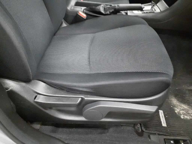 sedan-subaru-impreza-g4-kuzov-gj3-modifikaciya-16i-4wd-big-6