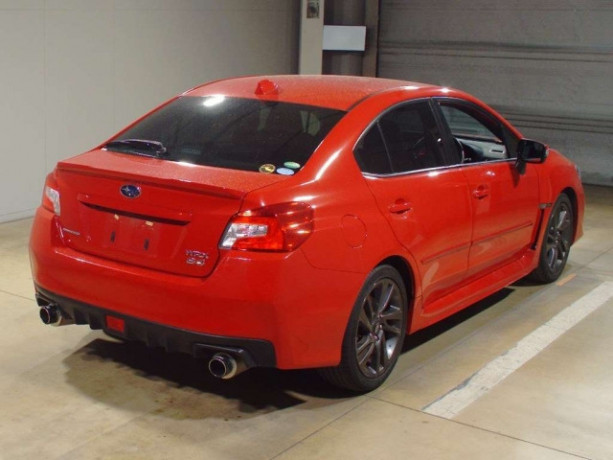sedan-turbo-subaru-wrx-s4-kuzov-vag-klass-sportivnyi-modifikaciya-20gt-eyesite-gv-2015-4wd-big-1