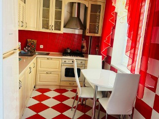 Ул. Артема , Галактика, Спорт Макс 86,2м²