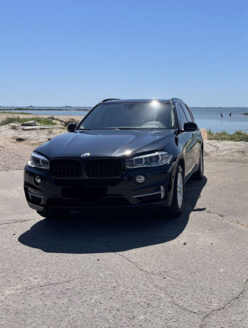 bmw-x5-f15-2015-kak-novaya-big-0