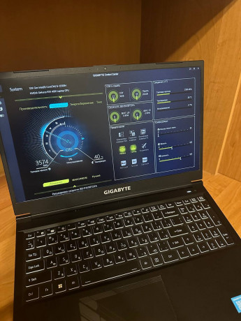 156-144gc-gigabyte-g5-i5-12500h-45ghzrtx-4050-big-2