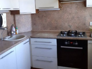 Продается 3 - х комнатная квартира, ул. Петровского 104
