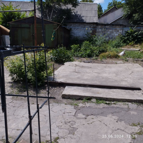 dom-v-centre-goroda-rembyttexnikacirk-udobstva-otoplenie-rovnyi-ucastok-big-9