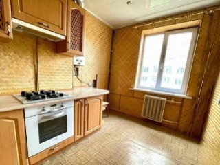 Продается 3 - х комнатная квартира, ул. Университетская