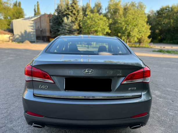 hyundai-i40-big-4