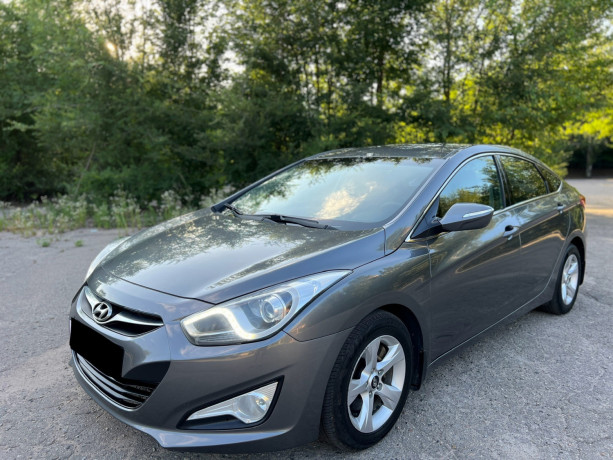 hyundai-i40-big-2