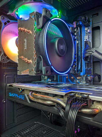 otlicnyi-igrovoi-kompyuter-rx-570-xeon-2640v3-240gb-42k-big-3