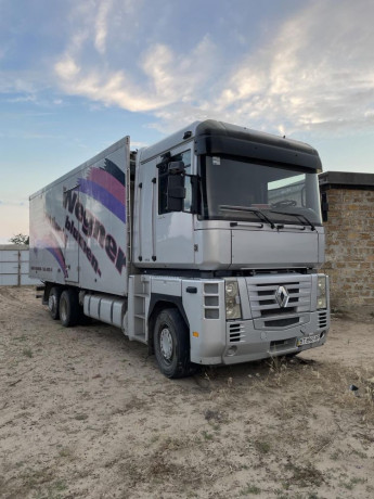 prodam-renault-magnum-440-dxi-big-0