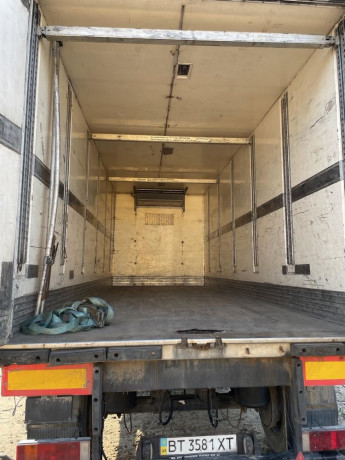 prodam-renault-magnum-440-dxi-big-3