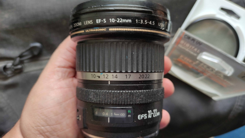 obektiv-canon-ef-s-10-22mm-f35-45-usm-polyarizacionnyi-filtr-hoya-hrt-cir-pl-uv-77-mm-big-1