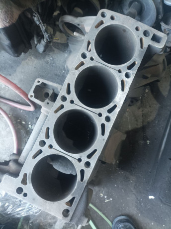 blok-cilindrov-zmz-405-gazel-volga-big-1