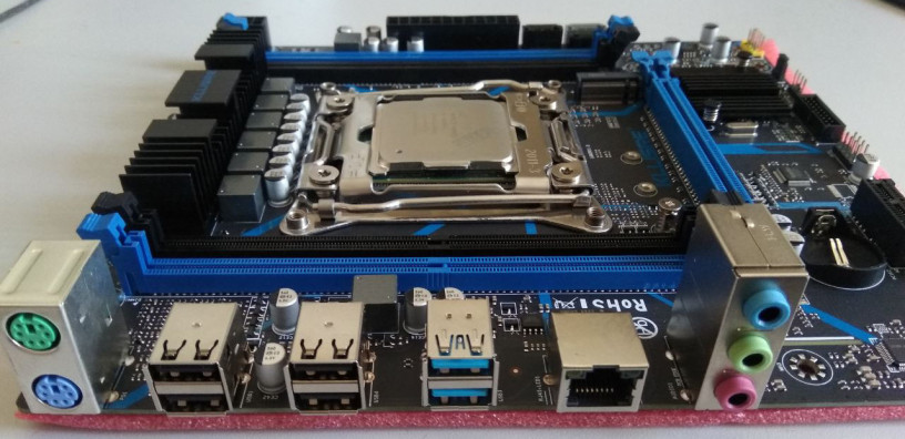 komplekt-socket-2011-3-kllisre-x99-xeon-e5-2650v4-16gb-ddr4-big-0