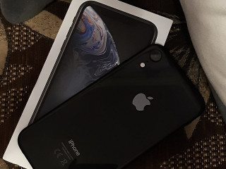 Продам Apple iPhone XR