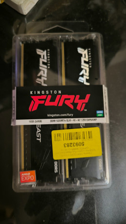 prodam-novyi-operativnaya-pamyat-kingston-fury-beast-black-ddr5-amd-kf552c36bbek2-16-16-gb-79493303011-ls-6500-rub-doneck-big-0