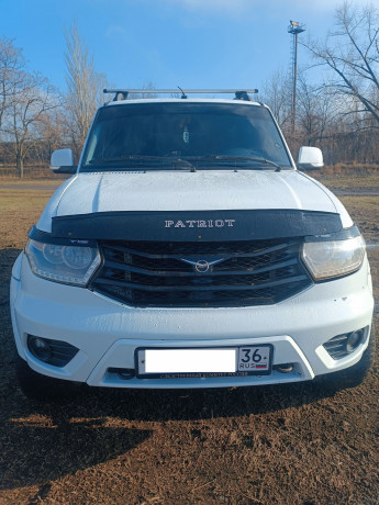 prodam-uaz-patriot-big-0