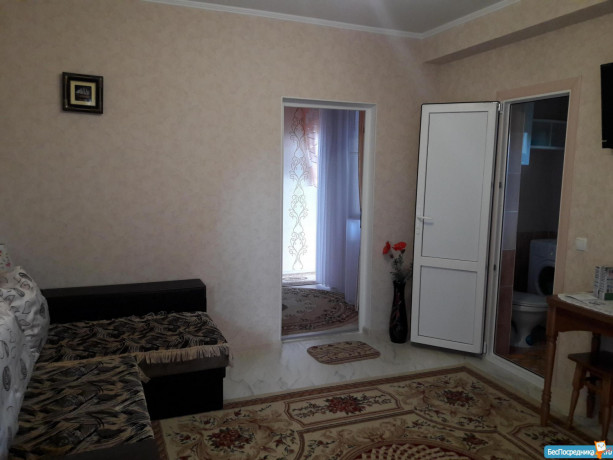 sdaetsya-zile-pod-klyuc-u-morya-big-1