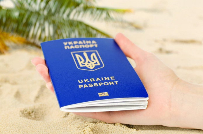 pasport-ukrainy-zagranpasport-kupit-oficialno-big-0