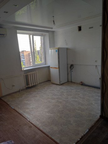 prodam-1-no-komnatnuyu-kvartiru-na-razdolnoi-big-3