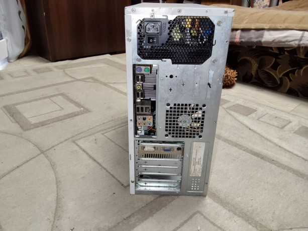 prodam-sistemnyi-blok-i-monitor-big-2