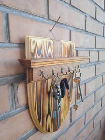 nastennye-interernye-klyucnicy-big-9